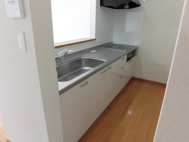 ユトリロ鳳乃舞B棟の物件内観写真