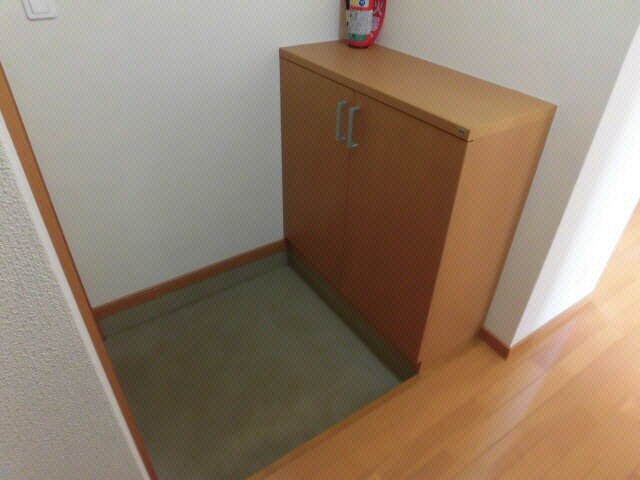 ユトリロ鳳乃舞B棟の物件内観写真