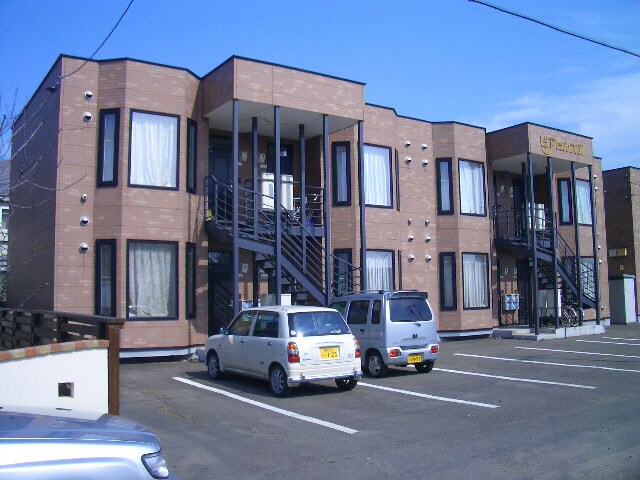 ピアヒルズⅡの物件外観写真