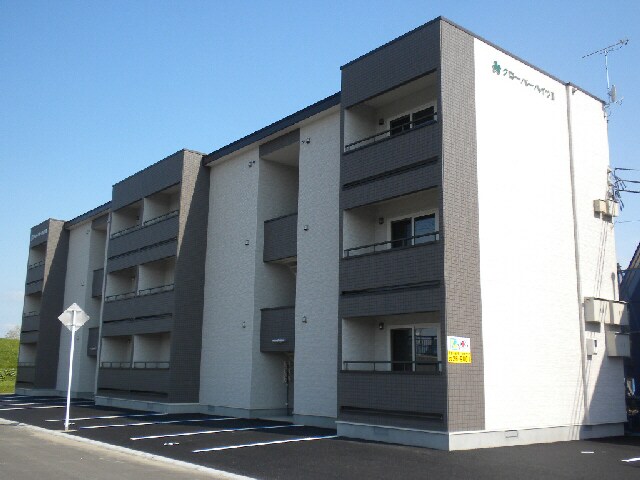 クローバーハイツⅡの物件外観写真