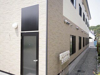 レオパレス　サンフラワーの物件外観写真