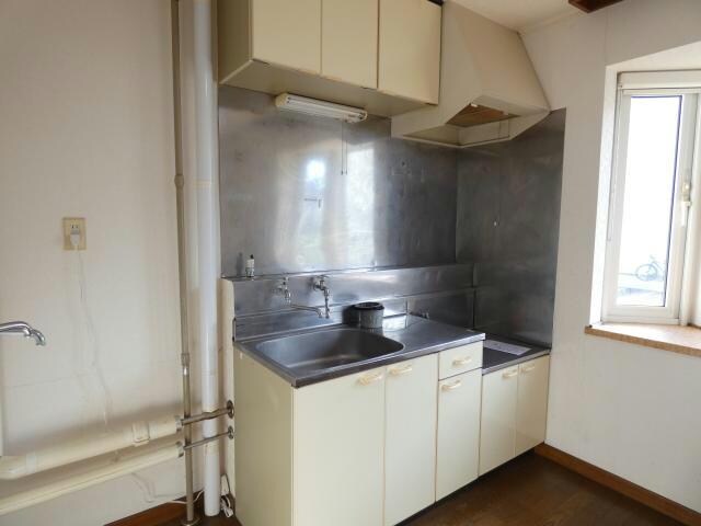 沼口ハイツの物件内観写真