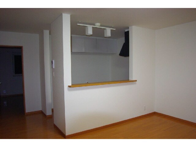 ユトリロ鳳乃舞B棟の物件内観写真