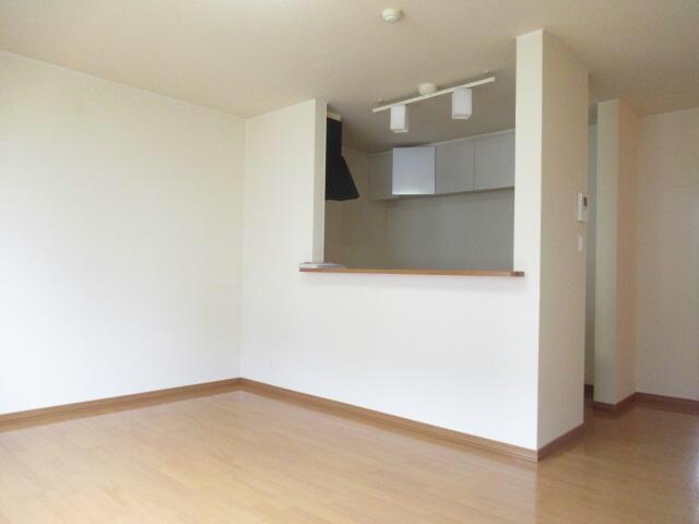 ユトリロ鳳乃舞B棟の物件内観写真