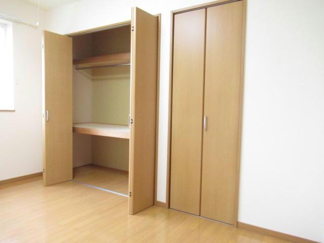 ユトリロ鳳乃舞B棟の物件内観写真