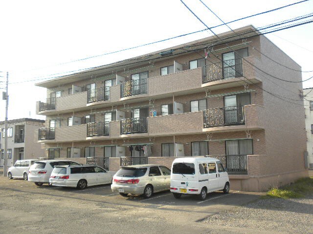 メゾンシェリールの物件外観写真