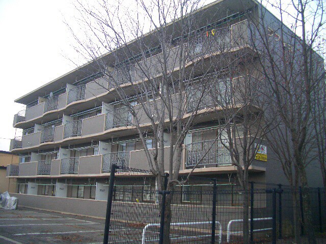 ラフィネの物件外観写真