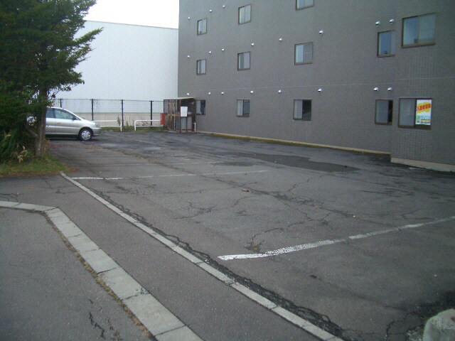 ラフィネの物件外観写真