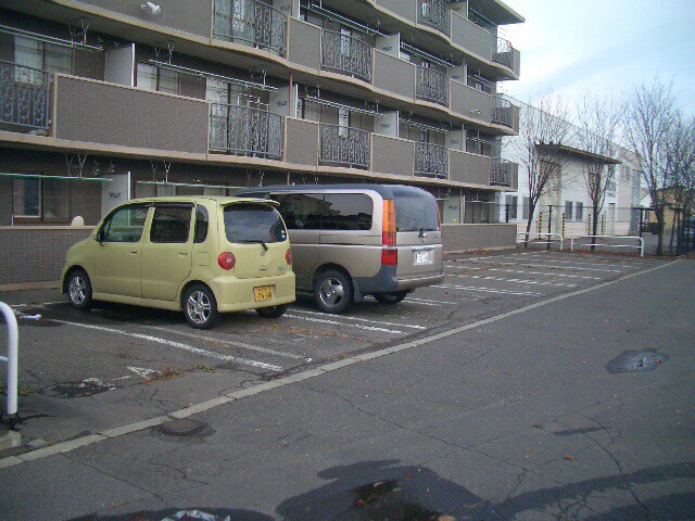 ラフィネの物件外観写真