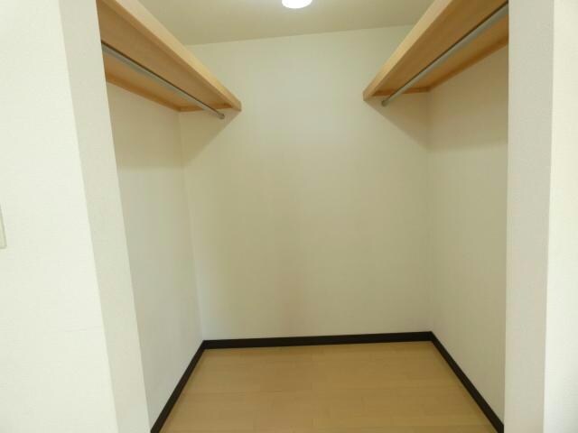 プラシードⅣの物件内観写真