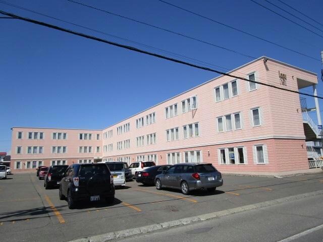 ラグ１６１Ｅの物件外観写真