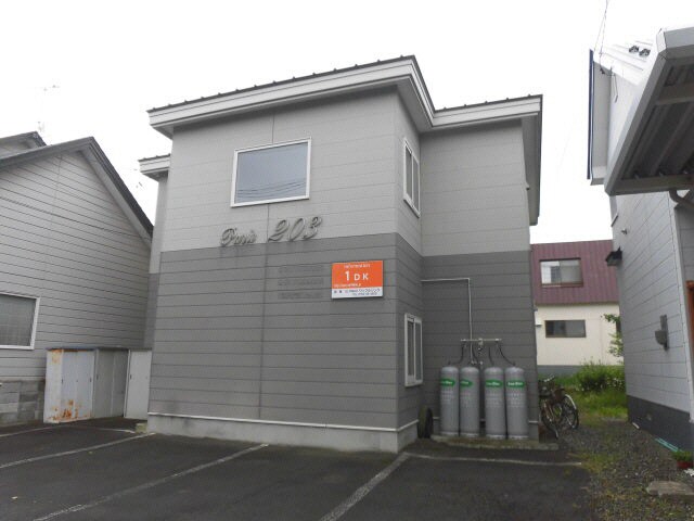 パリエ203の物件外観写真