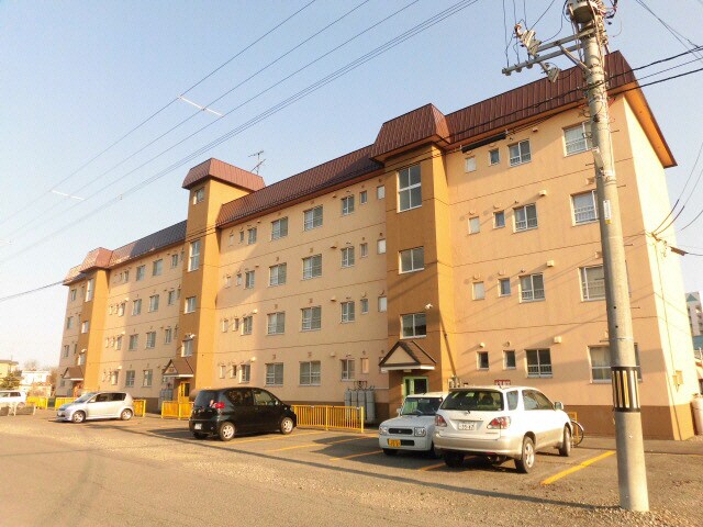 マンション鹿内の物件外観写真