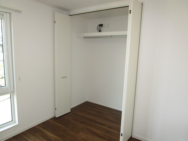 ル・ペピエマンⅠの物件内観写真