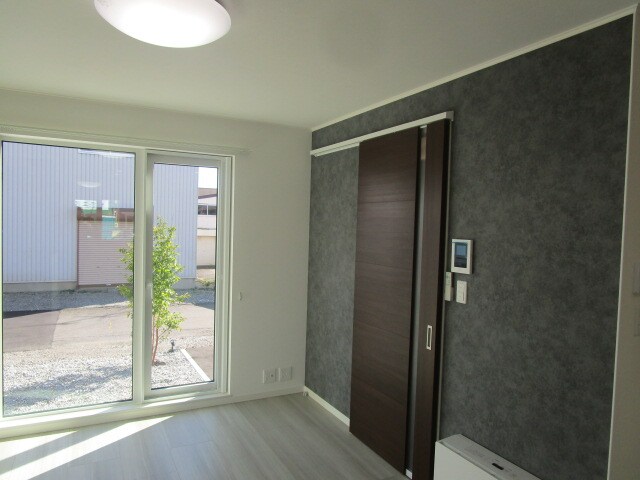 ル・ペピエマンⅡの物件内観写真