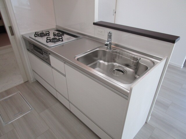 ル・ペピエマンⅡの物件内観写真