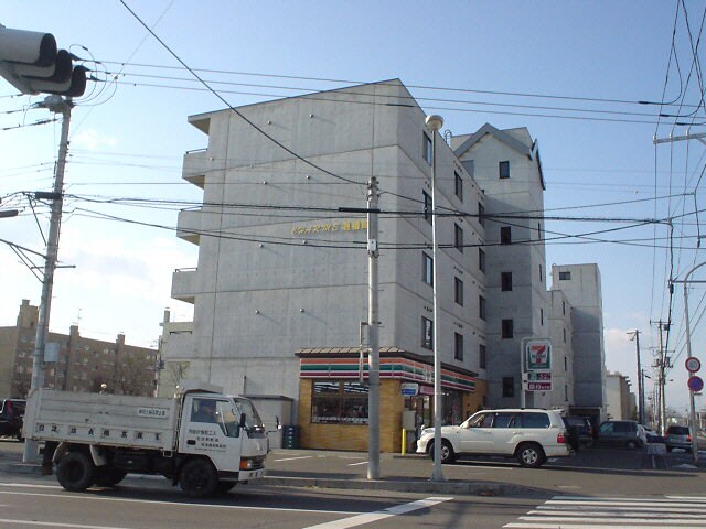 シャルム壱番館の物件外観写真