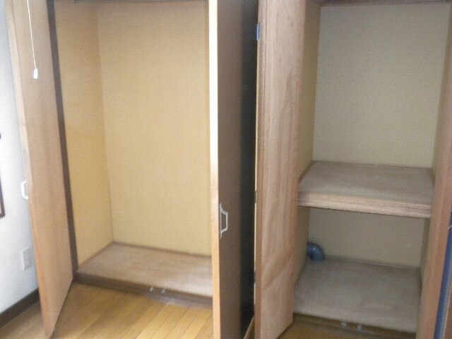 エレガントハウスの物件内観写真