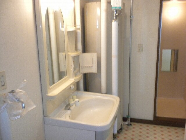 エレガントハウスの物件内観写真