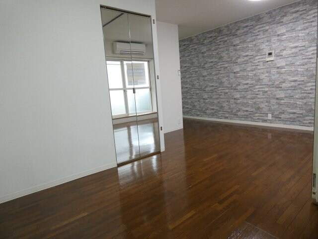 エクセルバードの物件内観写真