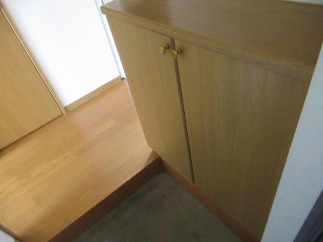 ヴィラ円山1の物件内観写真