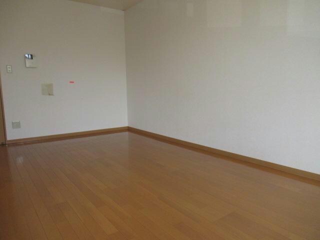 ヴィラ円山1の物件内観写真