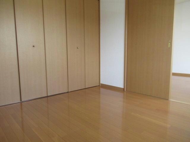 ヴィラ円山1の物件内観写真