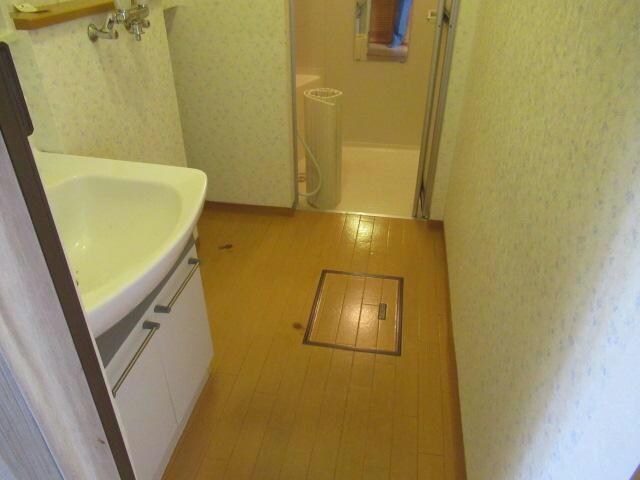 ヴィラ円山1の物件内観写真