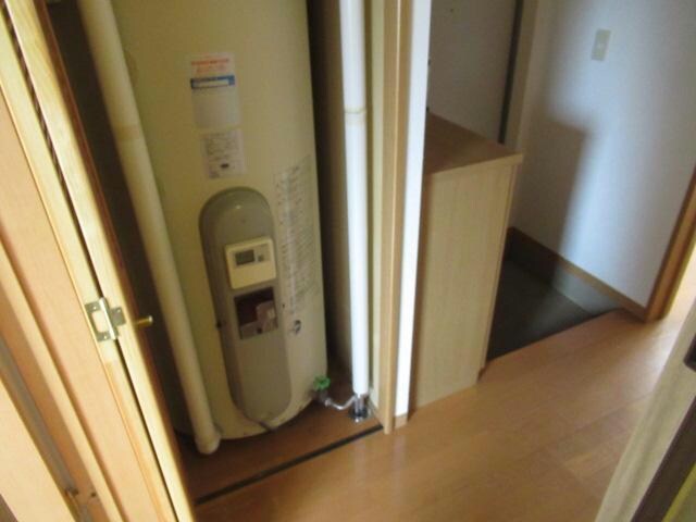 ヴィラ円山1の物件内観写真