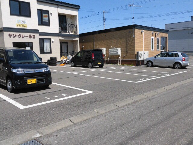 サン・クレールⅢの物件外観写真