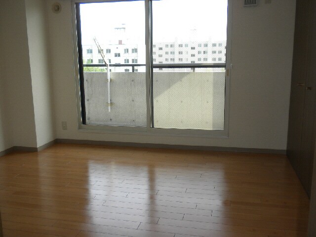 シャルム壱番館の物件内観写真