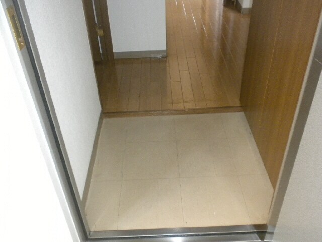 シャルム壱番館の物件内観写真