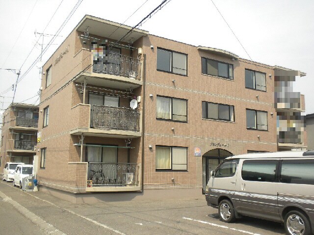 グランデュールⅠの物件外観写真