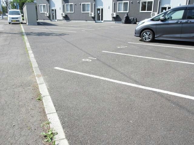 ウィステリアⅢの物件外観写真