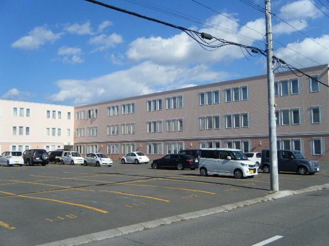 ラグ１６１Ｅの物件外観写真