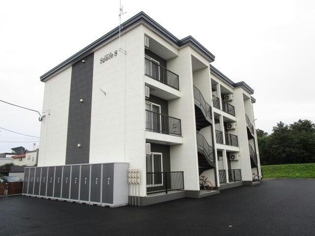 スペース8(エイト)の物件外観写真