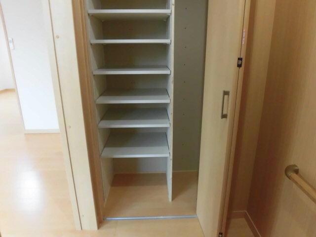 リバーサイドの物件内観写真