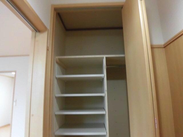 リバーサイドの物件内観写真