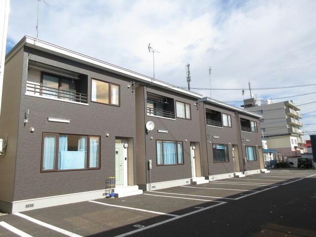 GRAN MEZON　C棟の物件外観写真