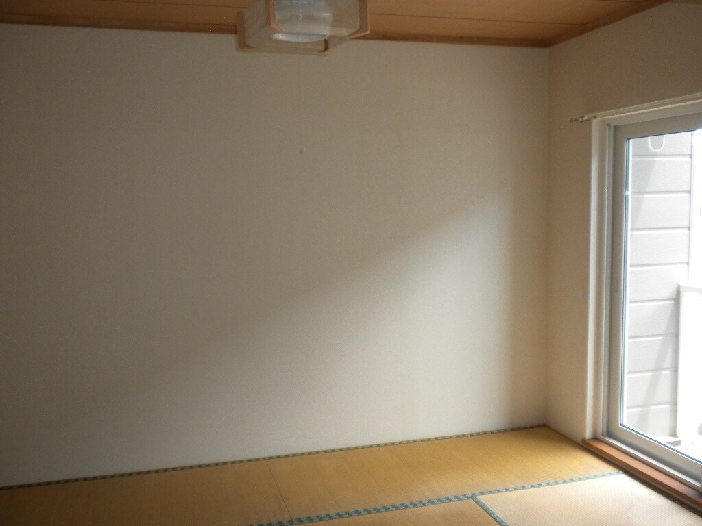 ハッピーハウス１２Ｂの物件内観写真