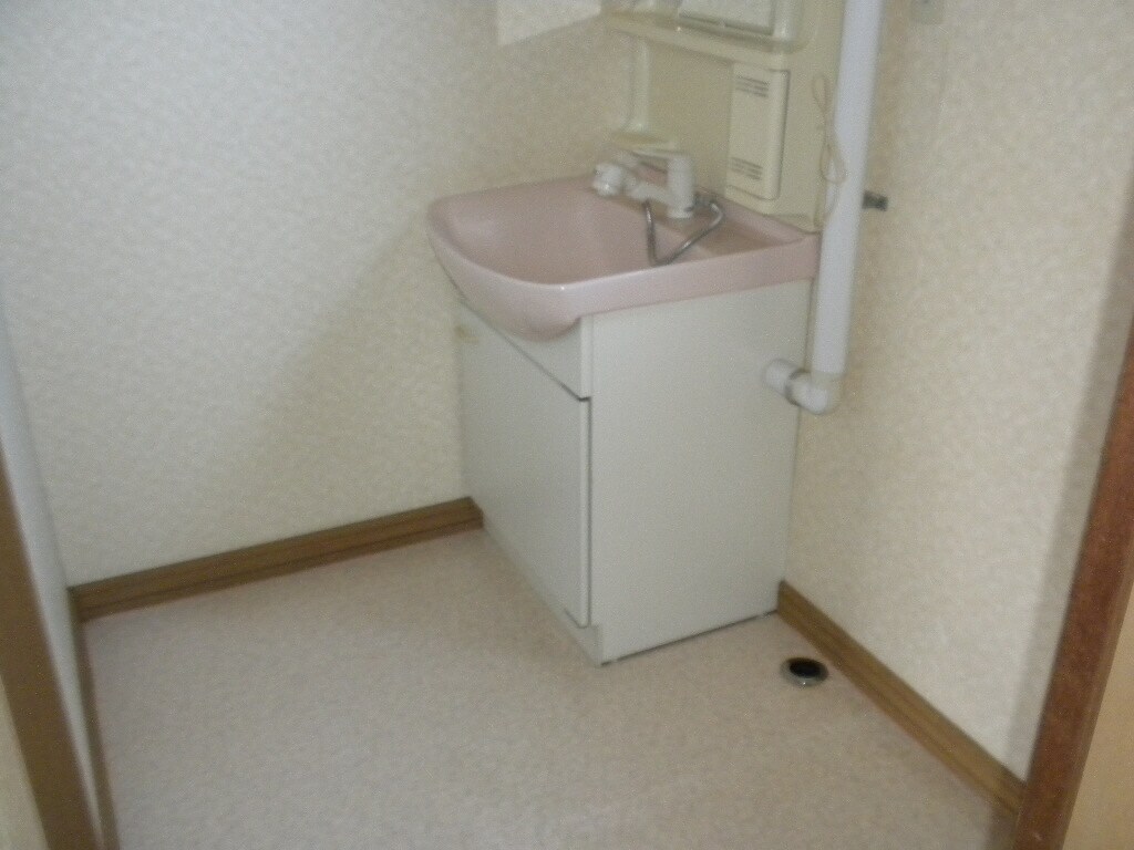 ハッピーハウス１２Ｂの物件内観写真