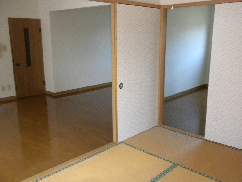 ハッピーハウス１２Ｂの物件内観写真