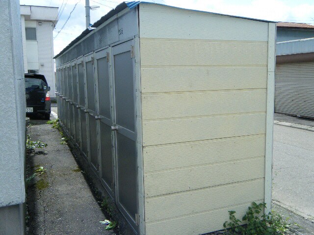 田中マンションの物件外観写真