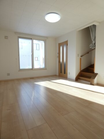 光陽マンション7丁目E棟(東側)の物件内観写真