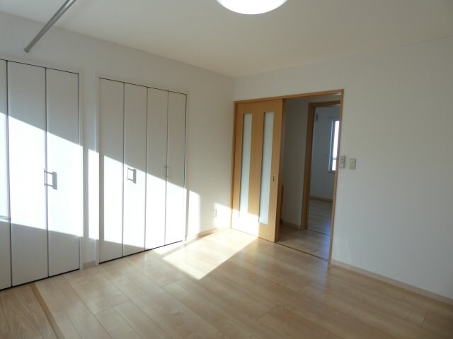 光陽マンション7丁目E棟(東側)の物件内観写真