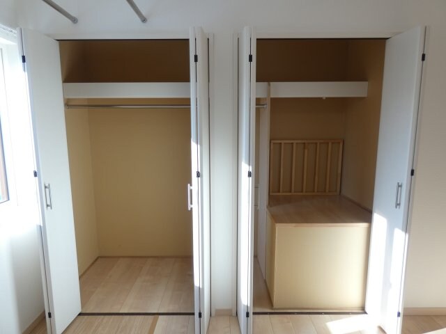 光陽マンション7丁目E棟(東側)の物件内観写真