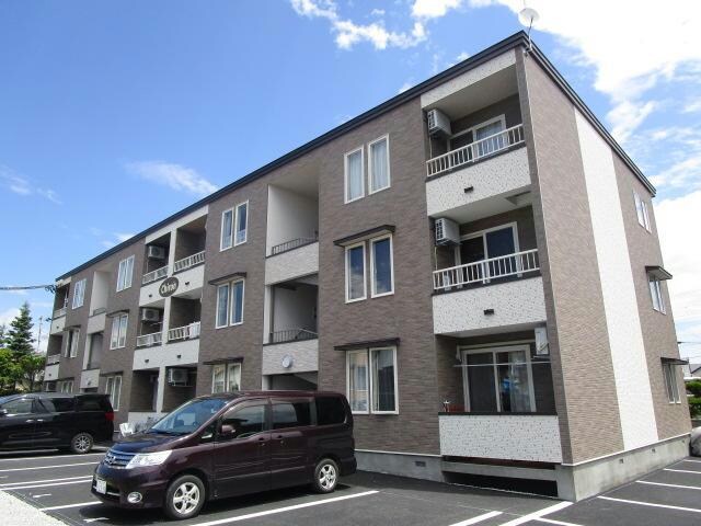 シロンの物件外観写真