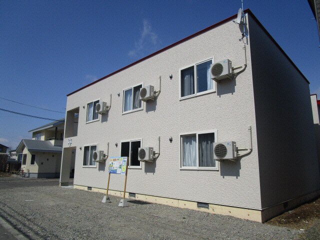 EST01(南棟)の物件外観写真