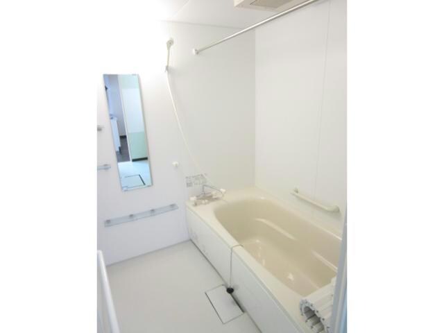 carrera(カレラ)の物件内観写真