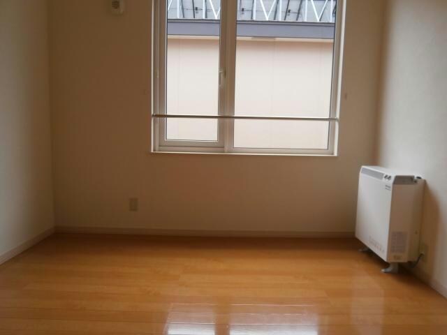 アルムレジェンドⅥの物件内観写真